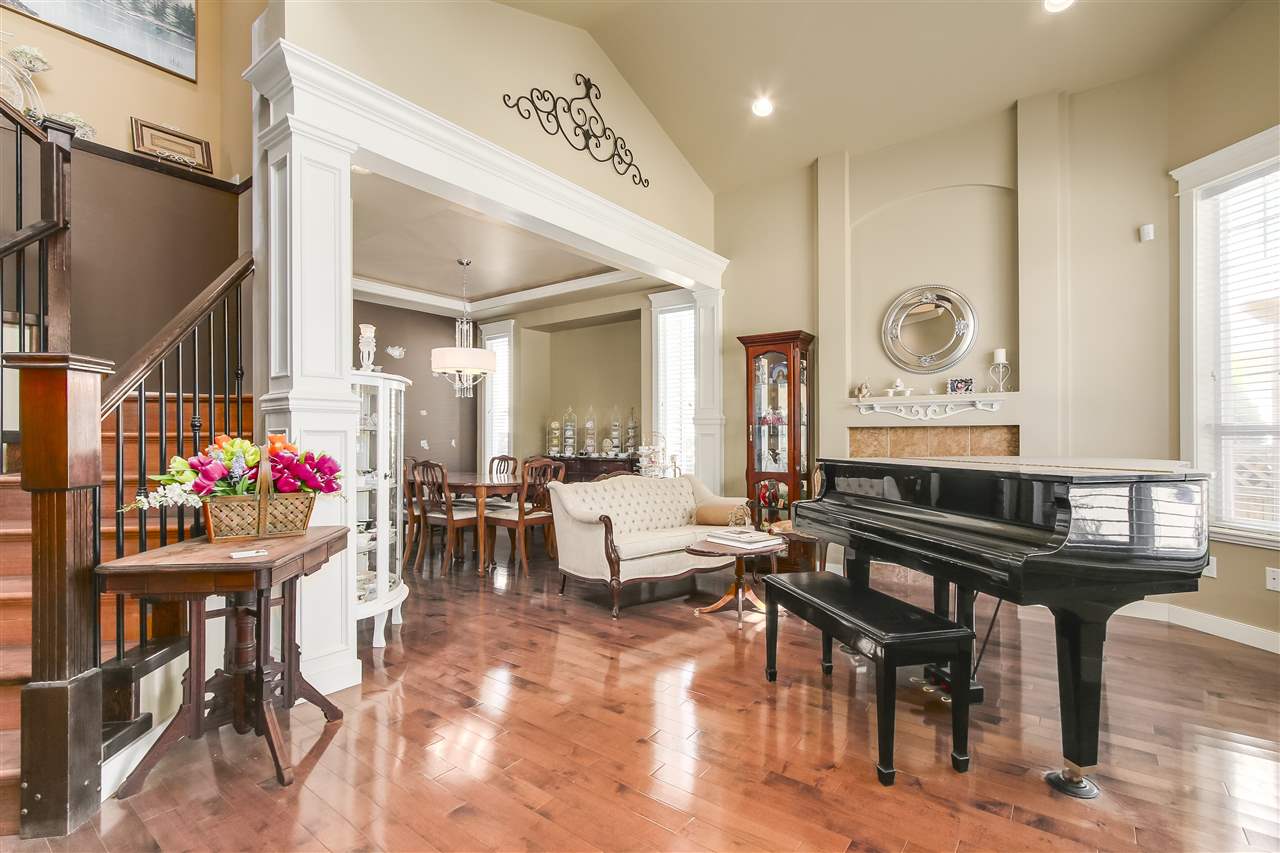 7313 196a Street, Langley 13