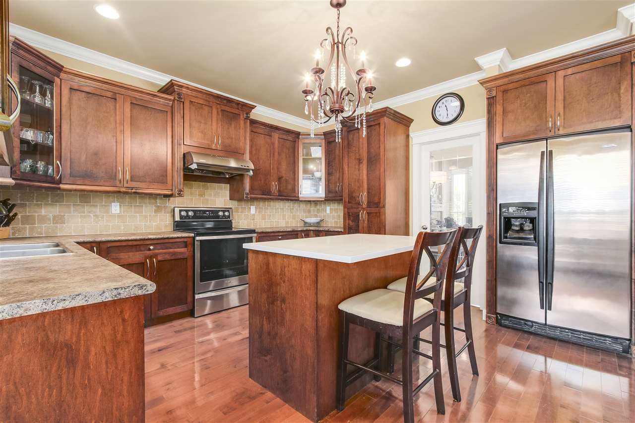 7313 196a Street, Langley 18