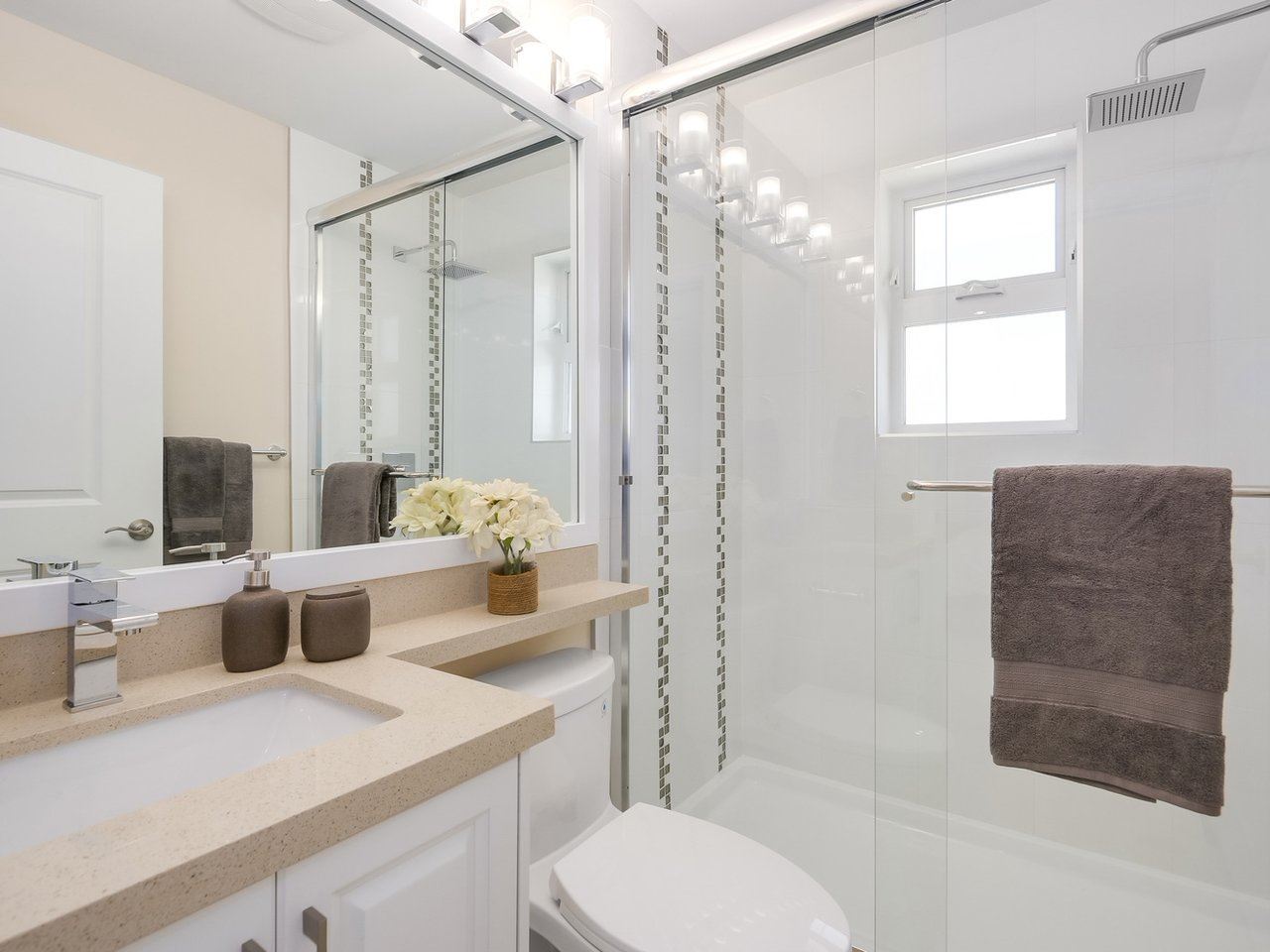 3131 Victoria Drive  Vancouver 12