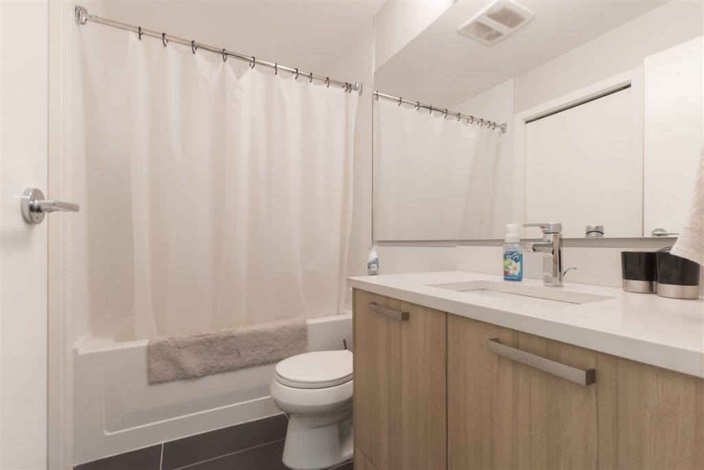 207 15388 105 Ave, Surrey 6