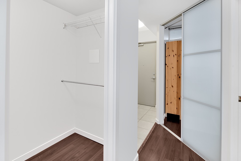 205 2055 Yukon Street, Vancouver 12