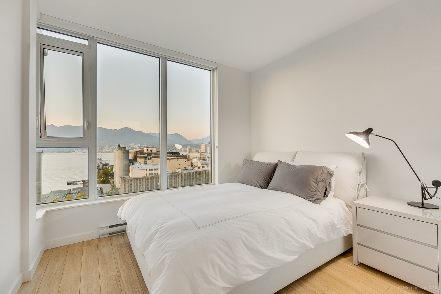 PH2-983 East Hastings Street 16