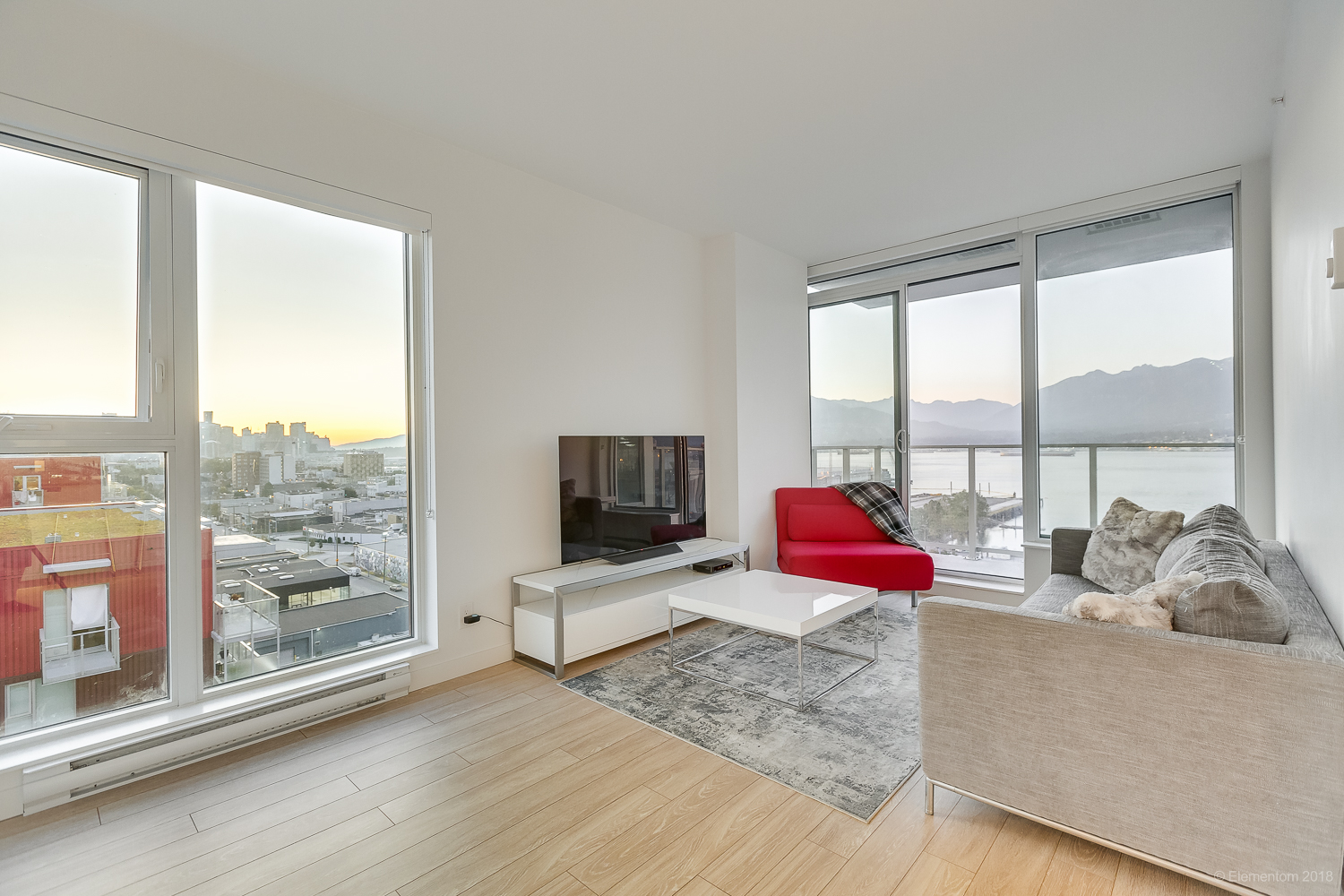 PH2-983 East Hastings Street 14