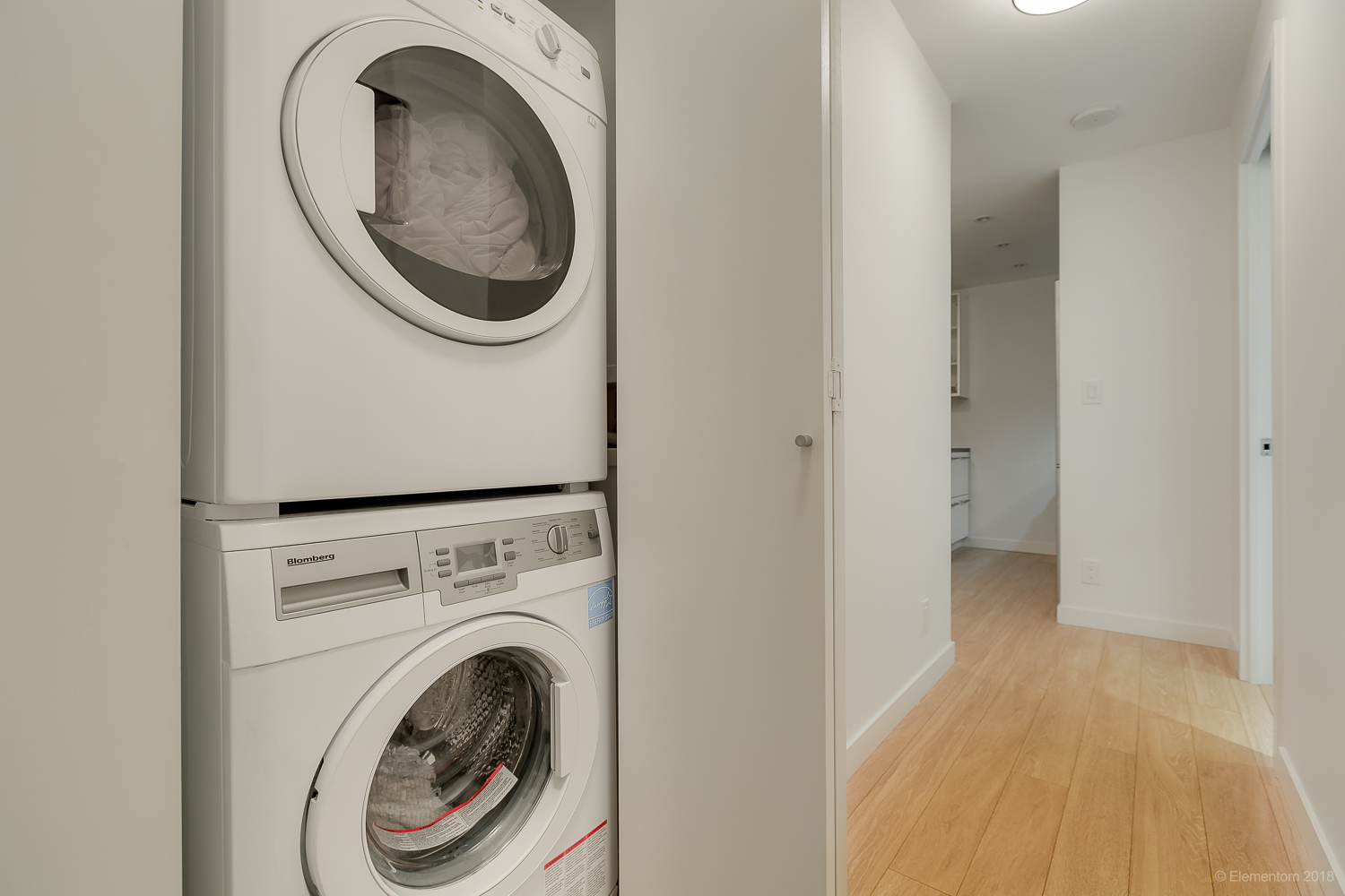 PH2-983 East Hastings Street 17