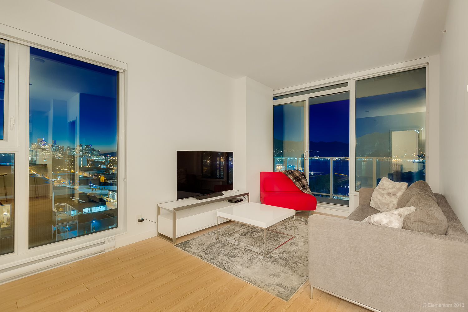 PH2-983 East Hastings Street 9