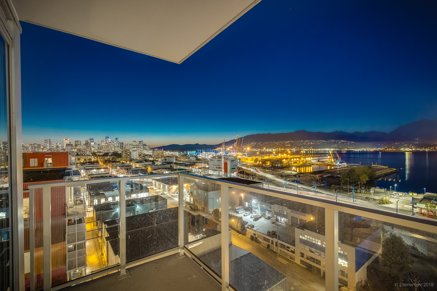 PH2-983 East Hastings Street 3