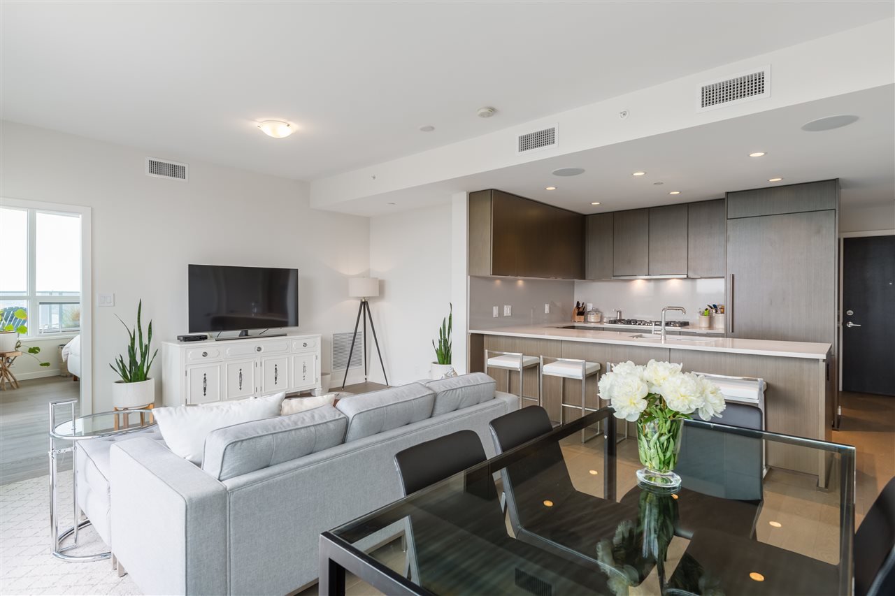 1602-112 E 13 Street 3