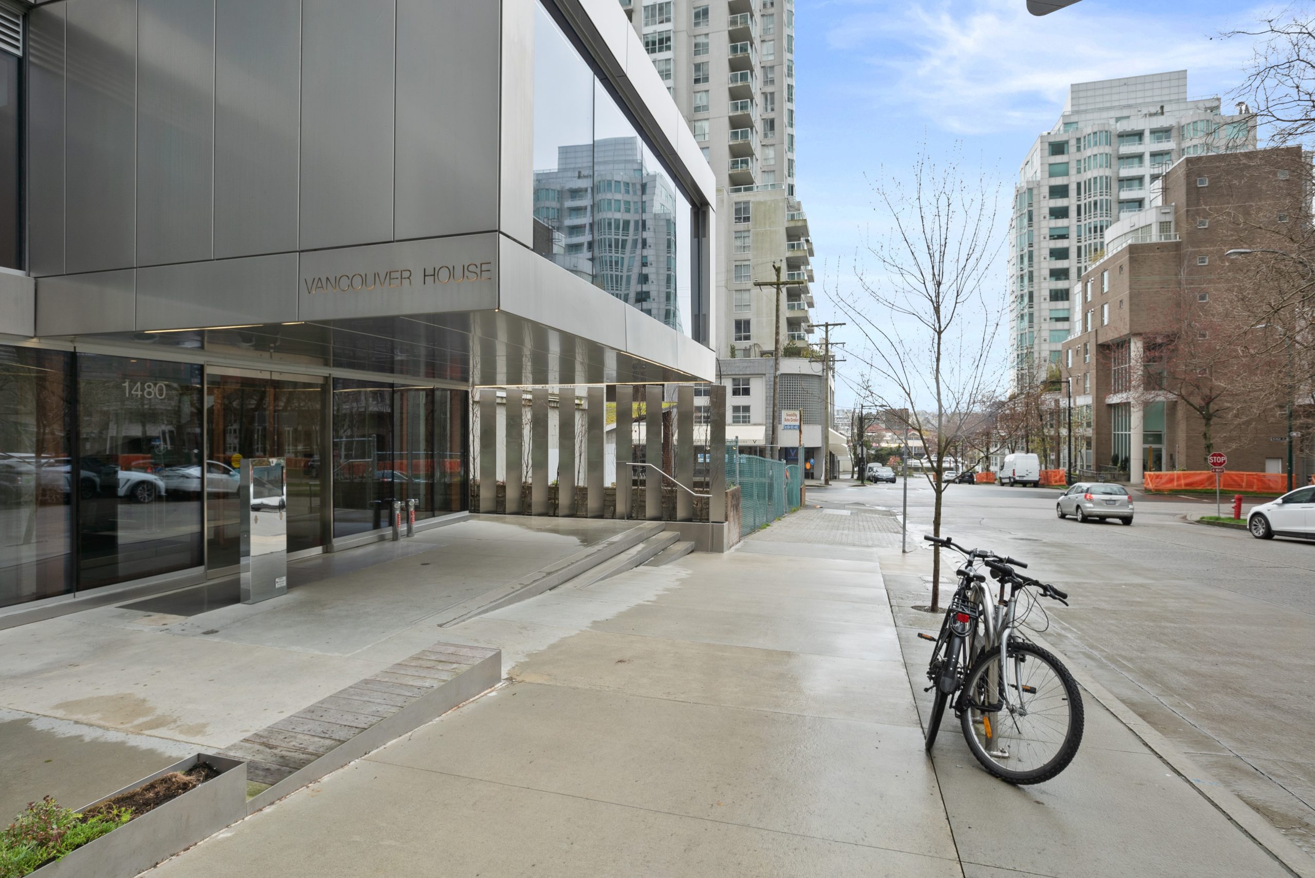 4506 1480 Howe Street 35