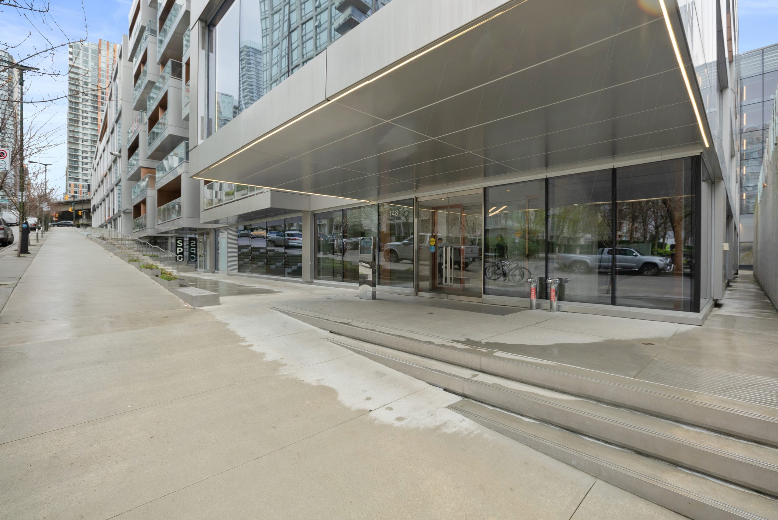 4506 1480 Howe Street 22