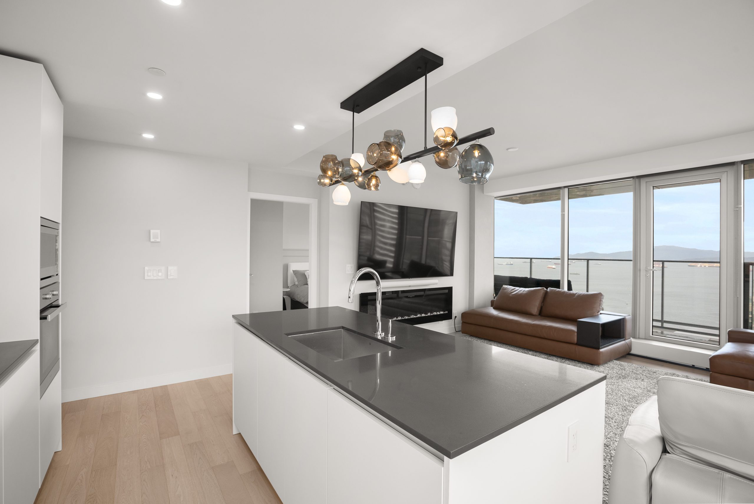 4506 1480 Howe Street 29