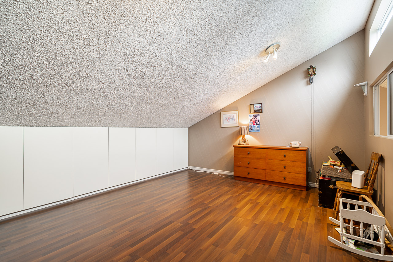 4580 Coventry Drive 33