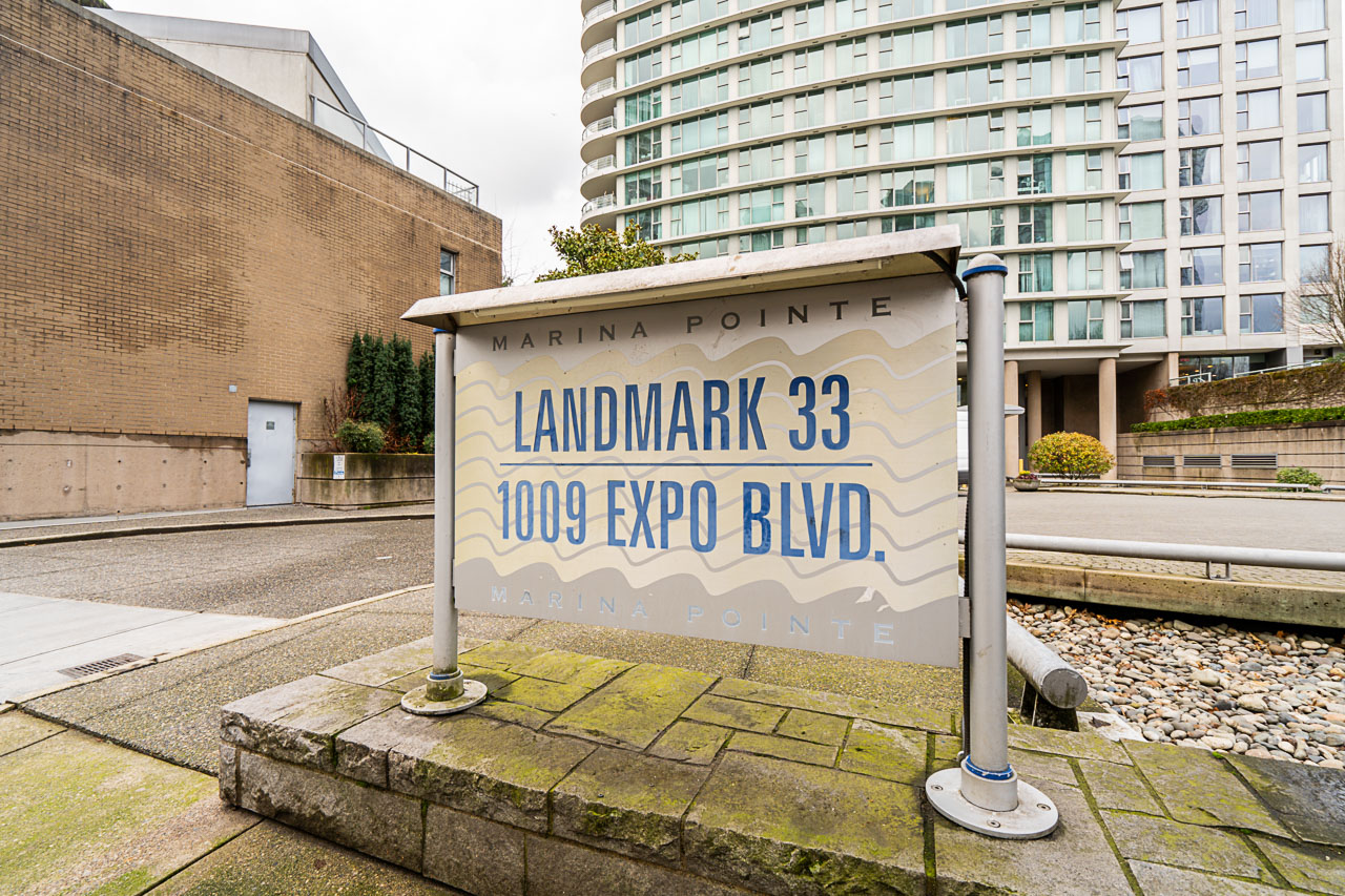 3505-1009 Expo Boulevard 42