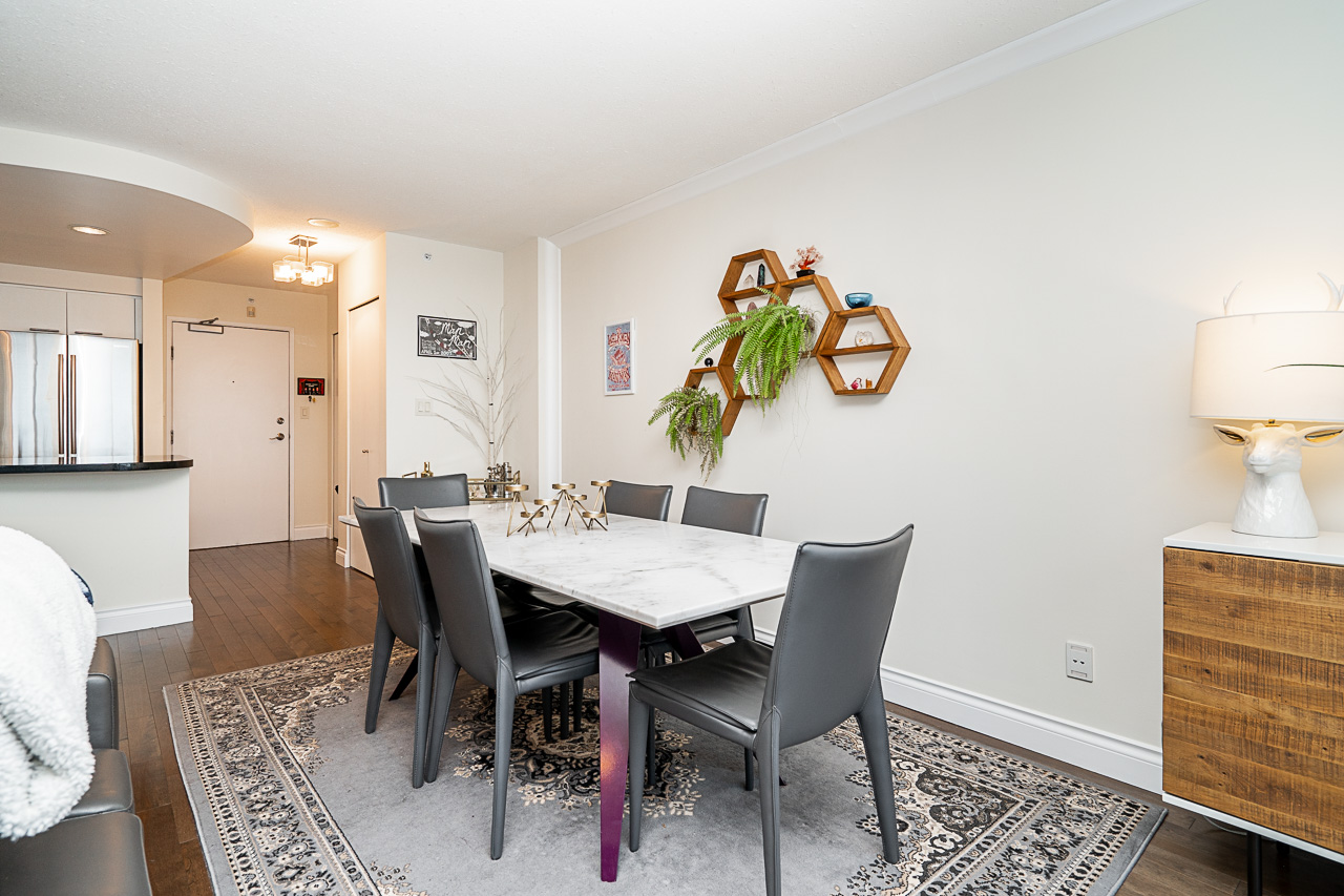 3505-1009 Expo Boulevard 30