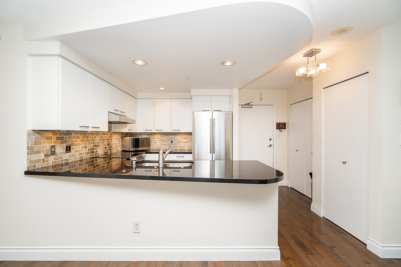 3505-1009 Expo Boulevard 25