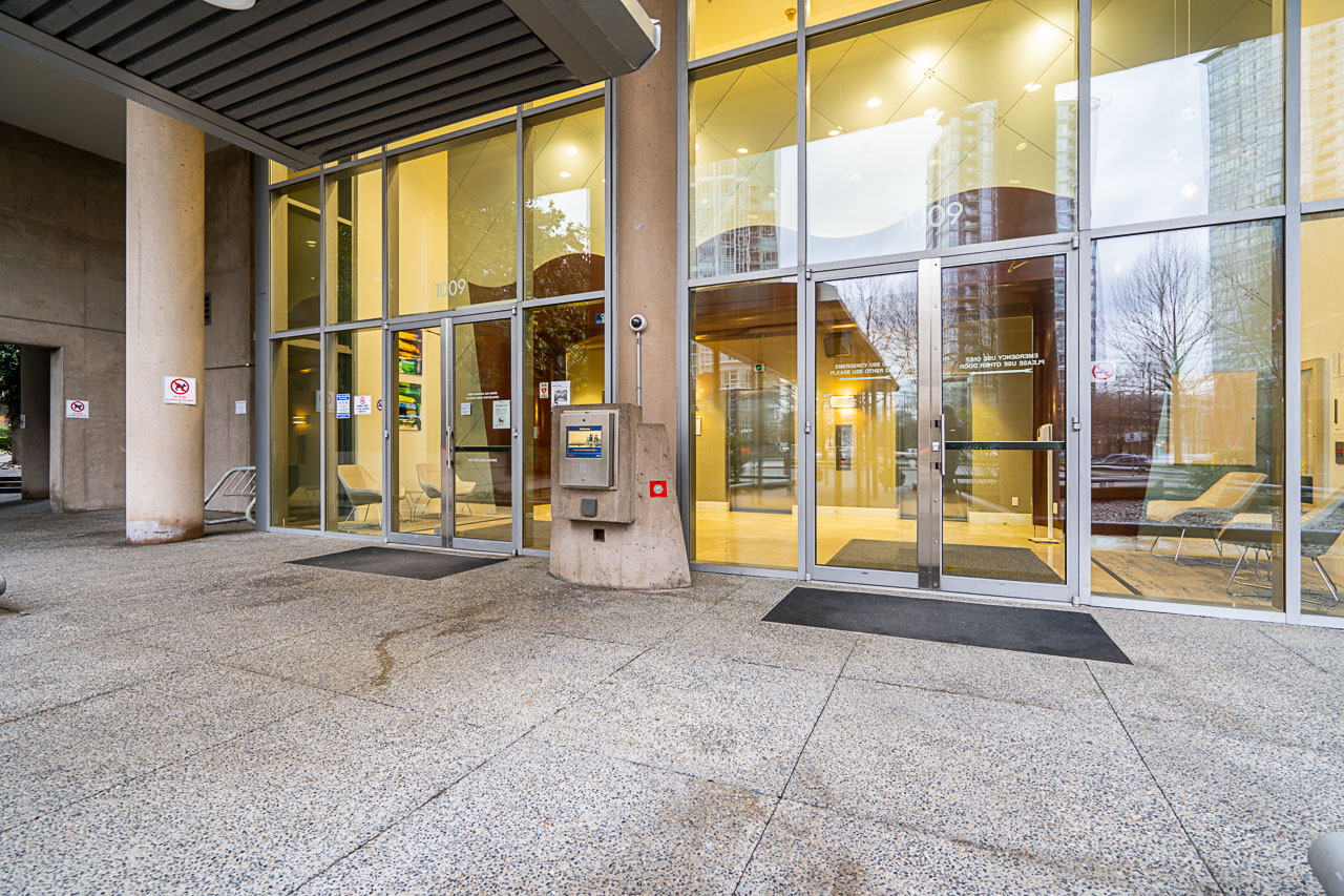 3505-1009 Expo Boulevard 38