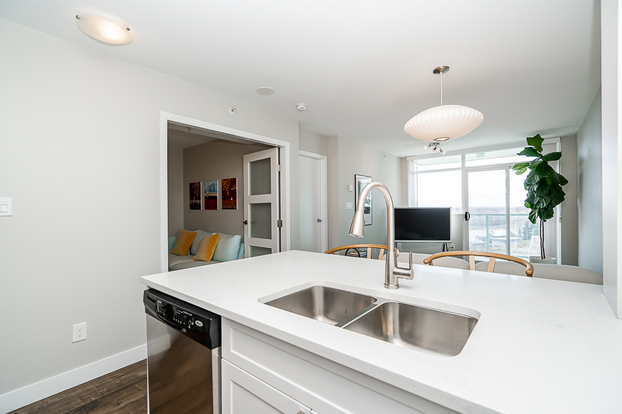 1102-2763 Chandlery Place 31