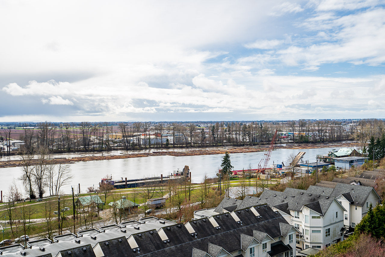 1102-2763 Chandlery Place 17