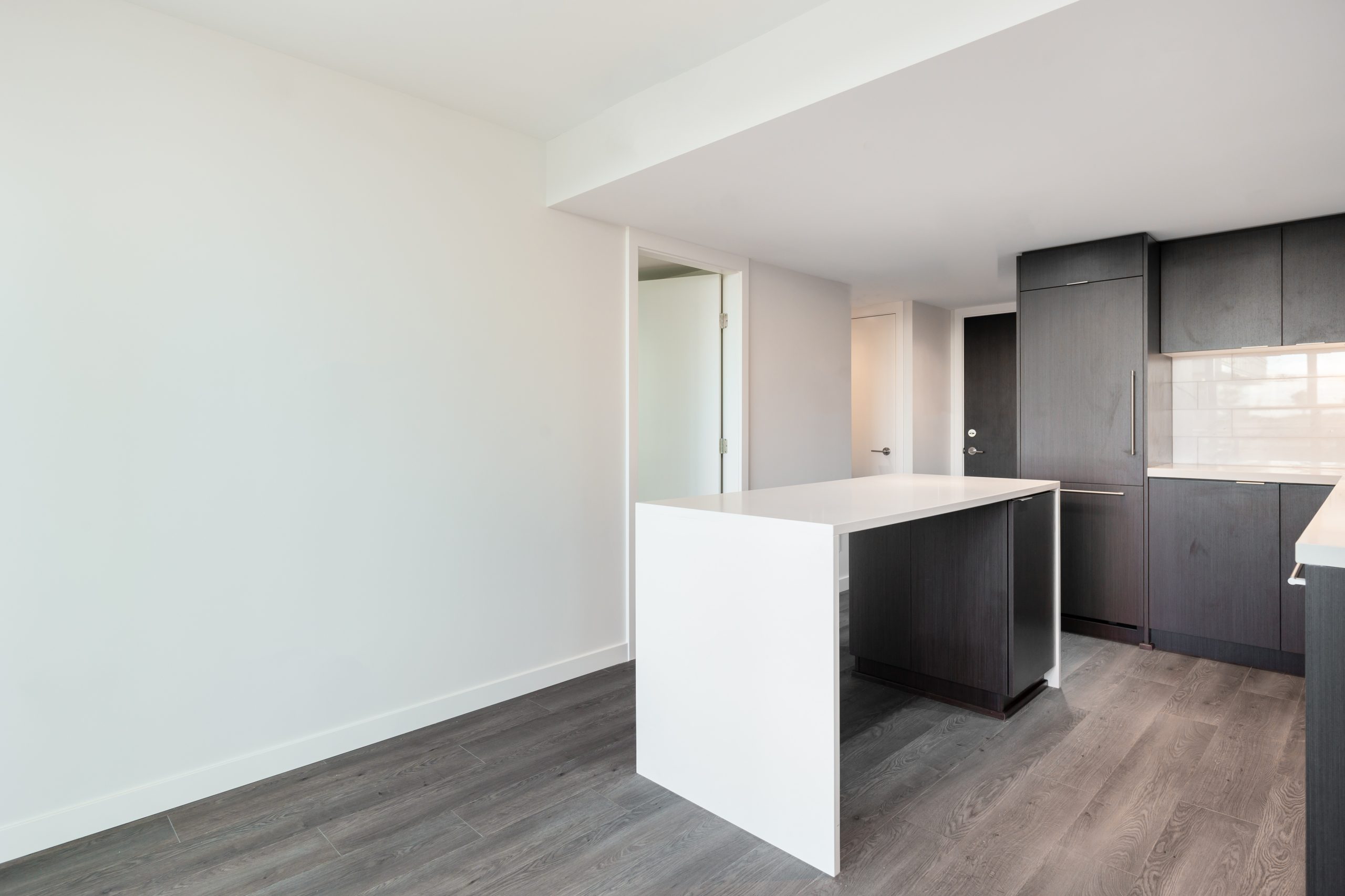 406-8189 Cambie St. 24