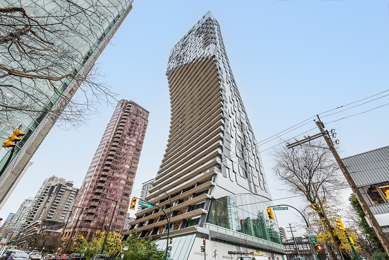 502-1568 Alberni St. 2