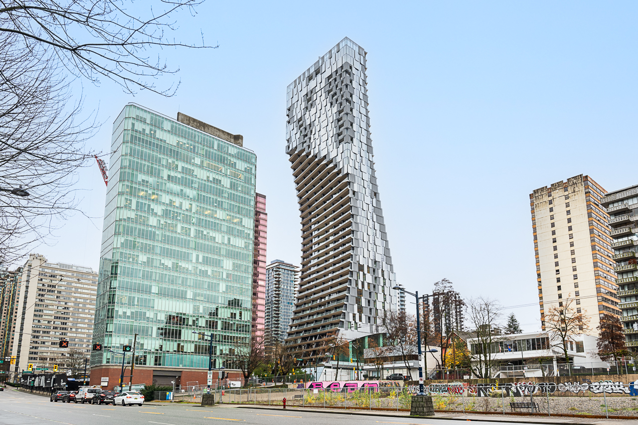 502-1568 Alberni St. 3